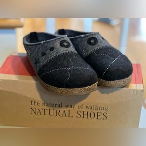 Haflinger 8.5/40 Wool Comfortable Slip On.